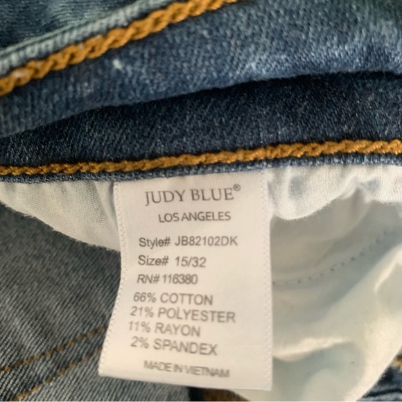 Judy Blue Jeans Relaxed Fit Tag Says 15/32 Measures 34” Waist/26” Inseam - Picture 12 of 13